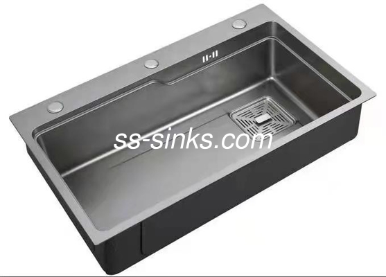 부속물과 크롬 손으로 만드는 스테인레스 강 탑마운트 주방 싱크